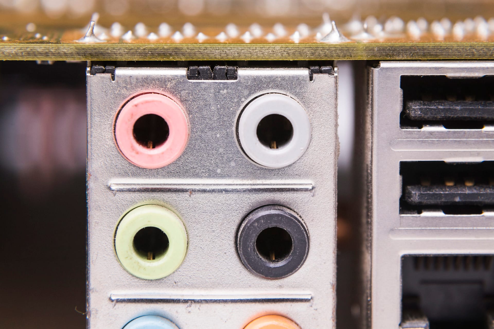 How RCA Cables Affect Car Audio Sound