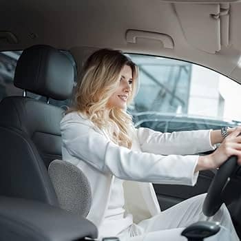 How to Sit in the Car With Lower Back Pain